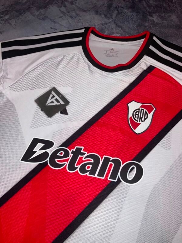 River 2026 – Calidad Premium